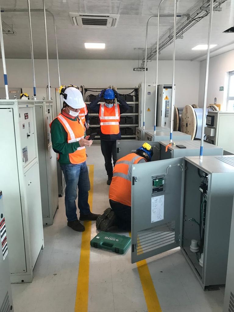 Sistemas Eléctricos y Tableros de Control AGL