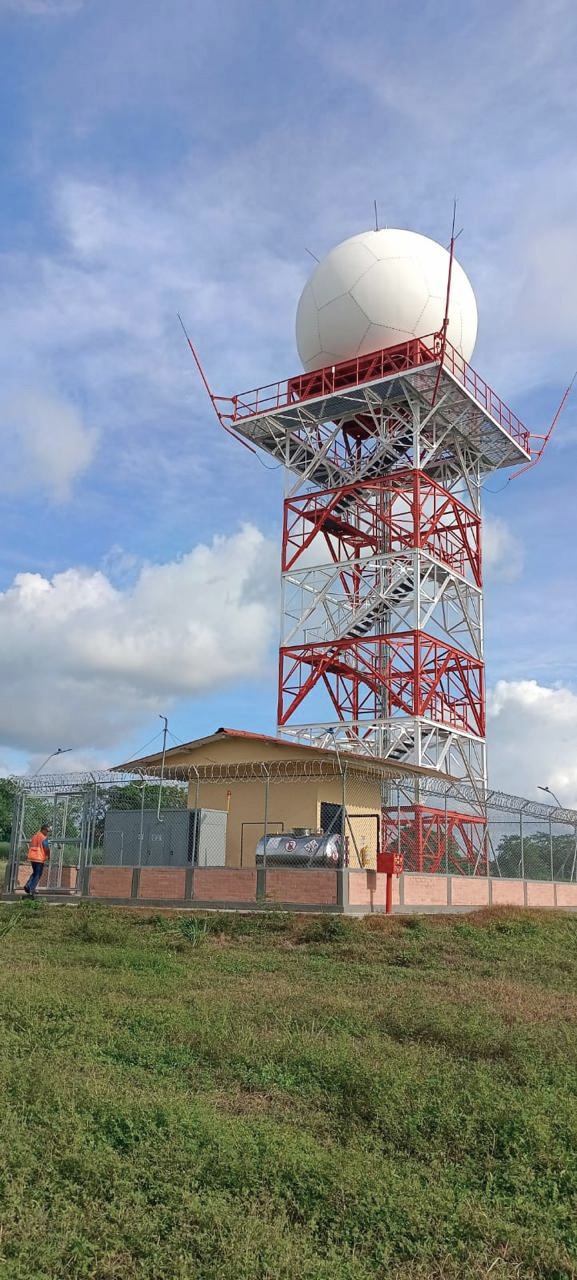 Torre de Control y Comunicaciones Aeronáuticas